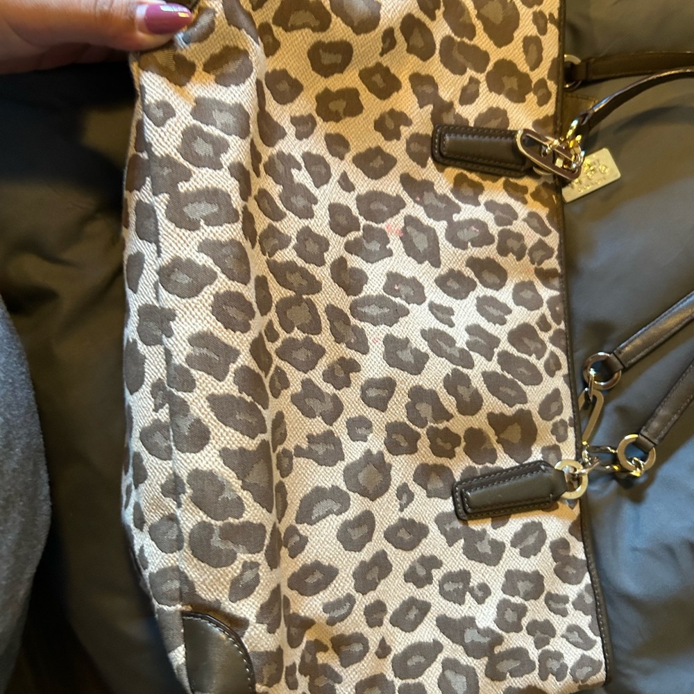 Coach purse - Picture 3 of 6
